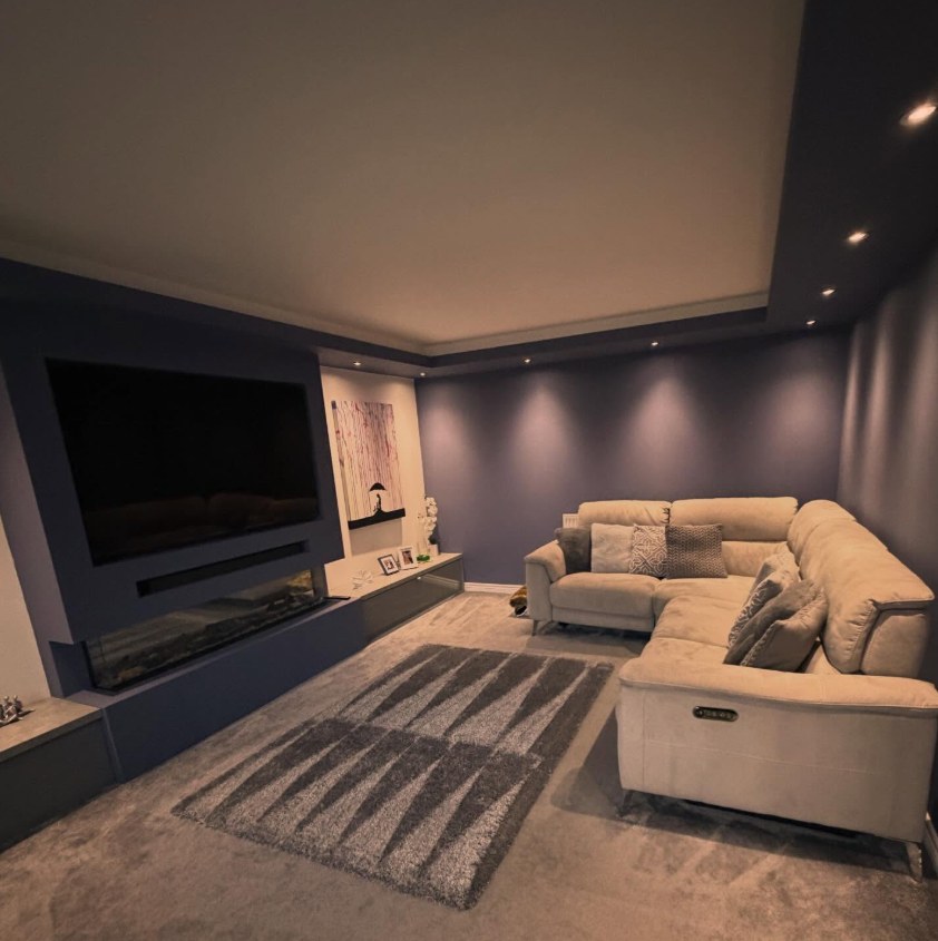 Cinema room with fresh-vacuumed carpet